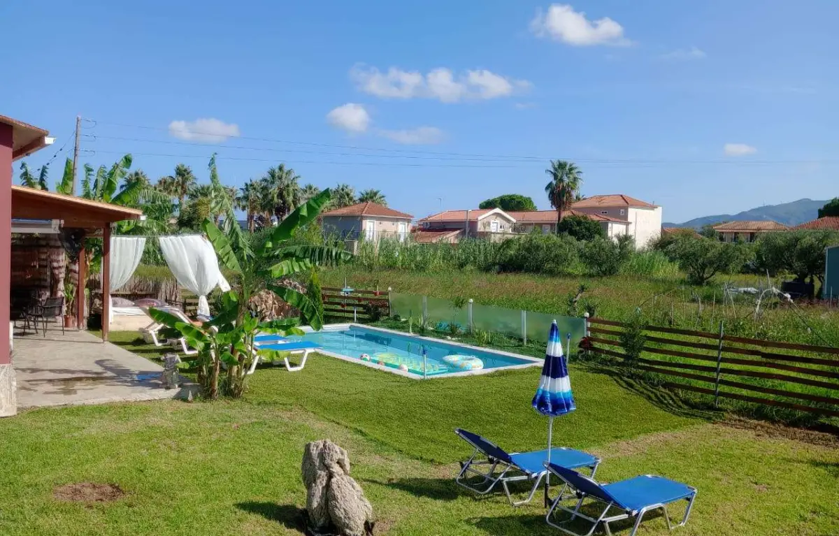 Konstantinos Holidays House