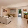 Elena's Apartments