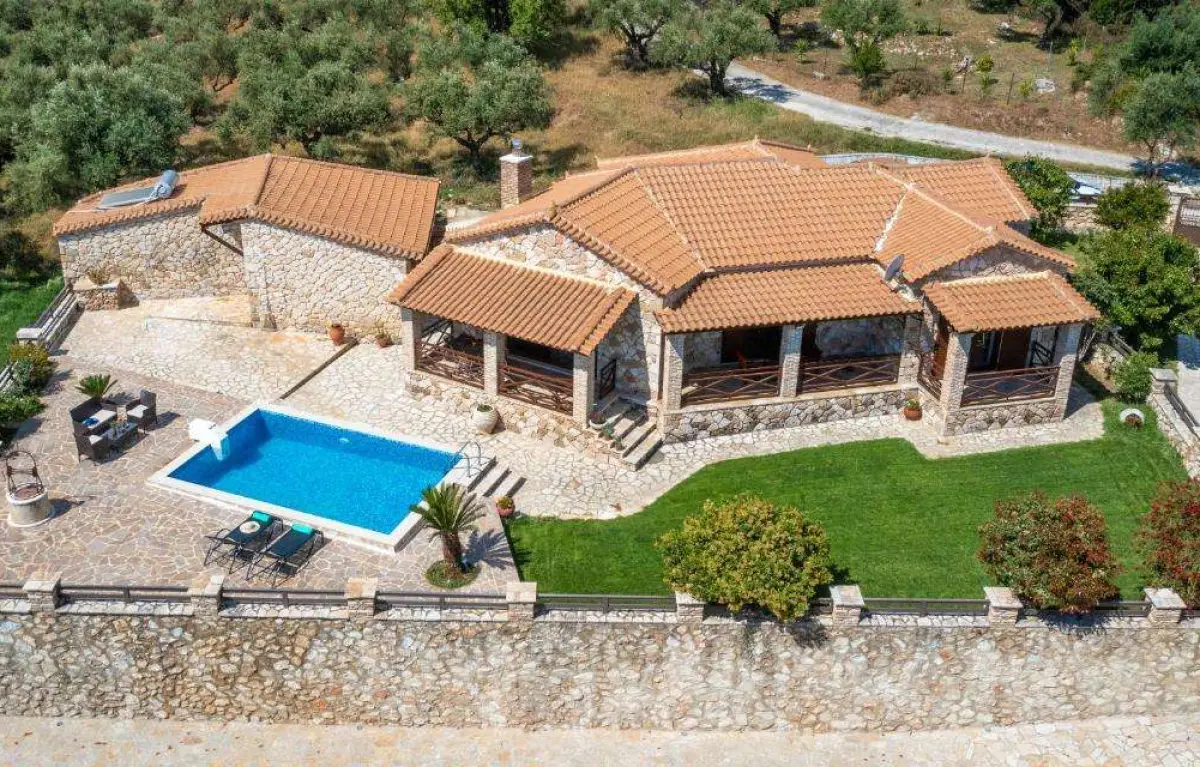 Villa La Isla with Private Pool