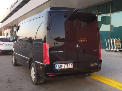 Mercedes Sprinter Van transport 