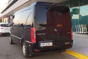 Mercedes Sprinter Van transport 